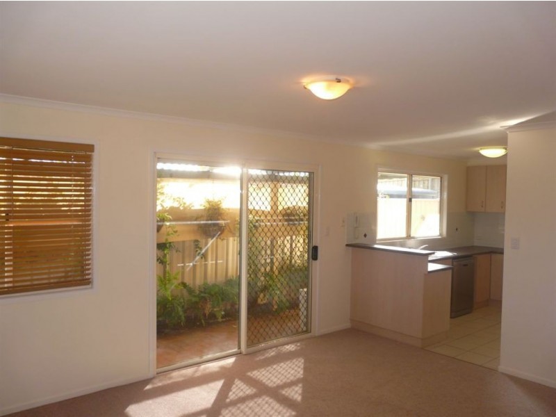 45/303 Spring Street, Kearneys Spring QLD 4350