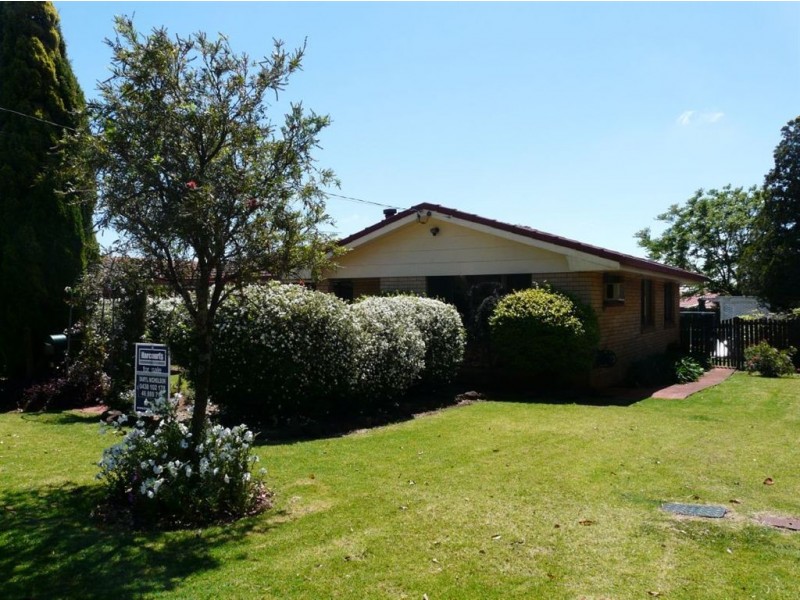 3 Yandilla Street, Newtown QLD 4350