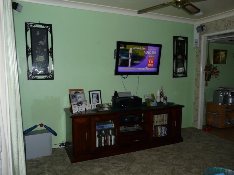 3 Yandilla Street, Newtown QLD 4350