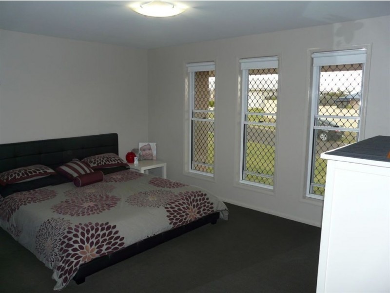 26 Whitman Street, Westbrook QLD 4350