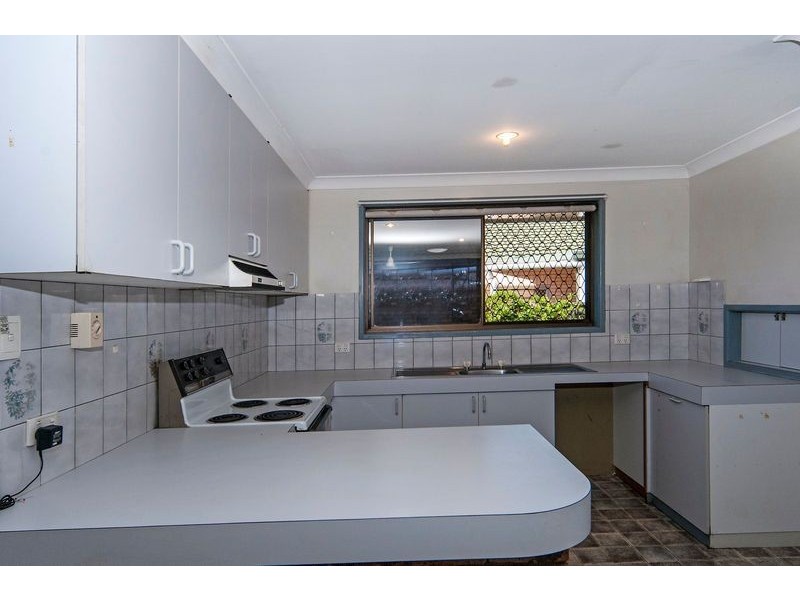 3 Illawarra Street, Harristown QLD 4350