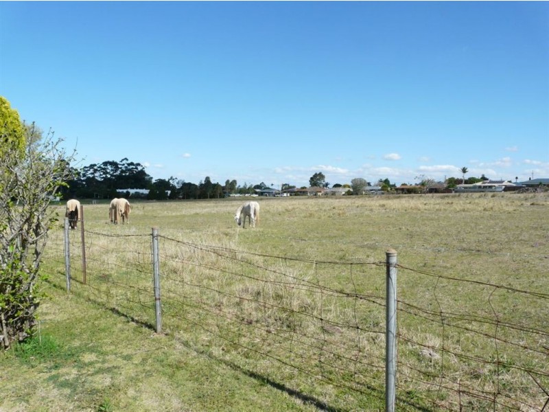 58 Champagne Crescent, Wilsonton QLD 4350