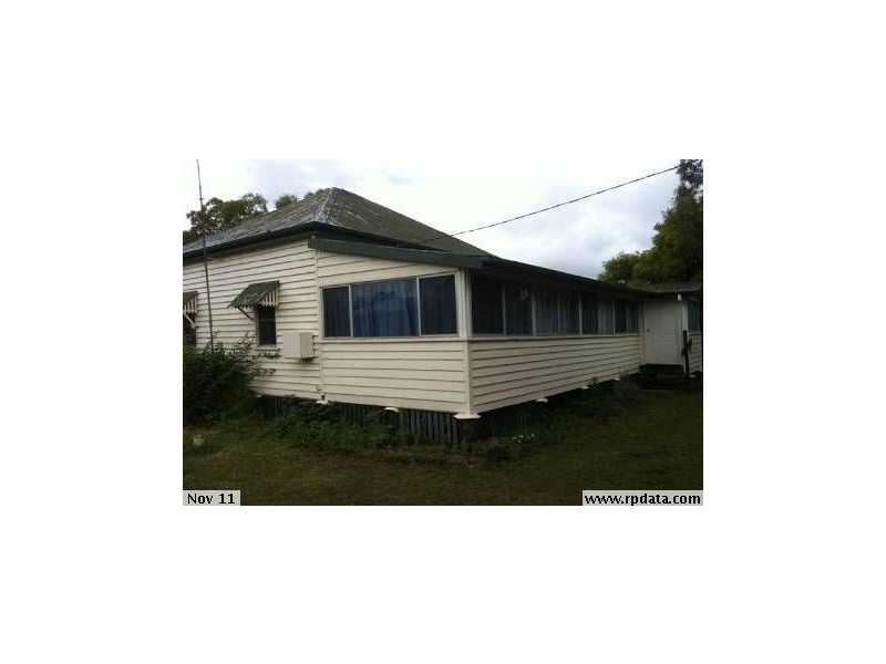 24 Eton Street, Cambooya QLD 4358