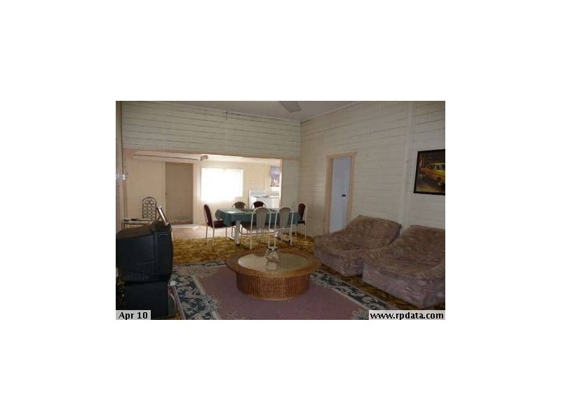 24 Eton Street, Cambooya QLD 4358