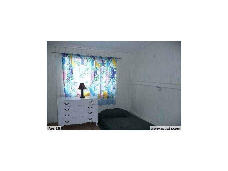 24 Eton Street, Cambooya QLD 4358