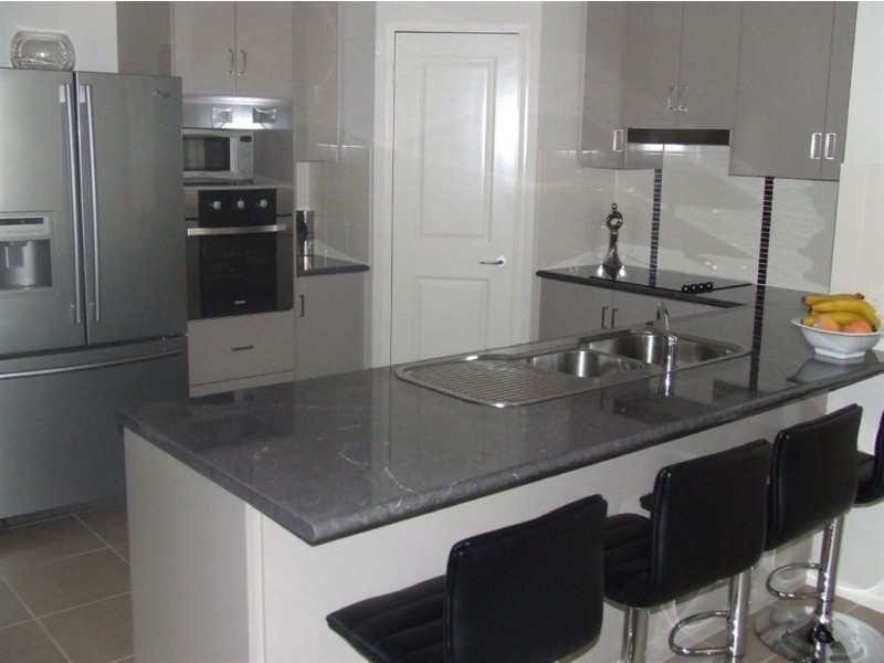 21 Rubie Court, Westbrook QLD 4350