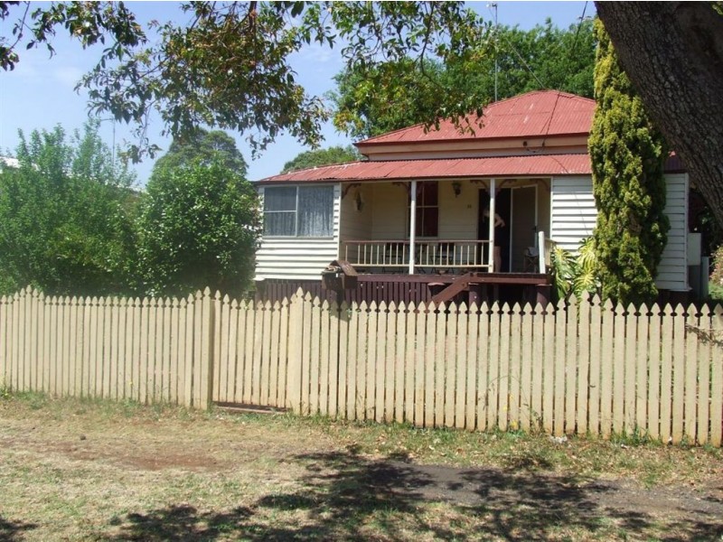 38 Haig Street, South Toowoomba QLD 4350