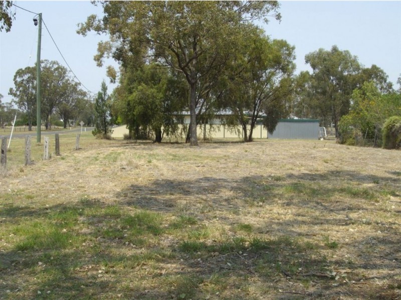 74 George Street, Jandowae QLD 4410