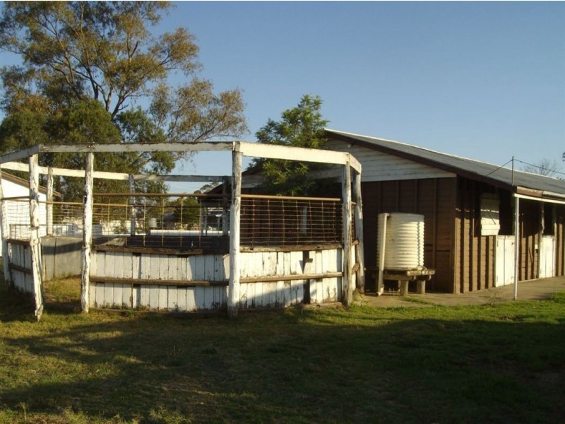 32B Davidson Street, Oakey QLD 4401