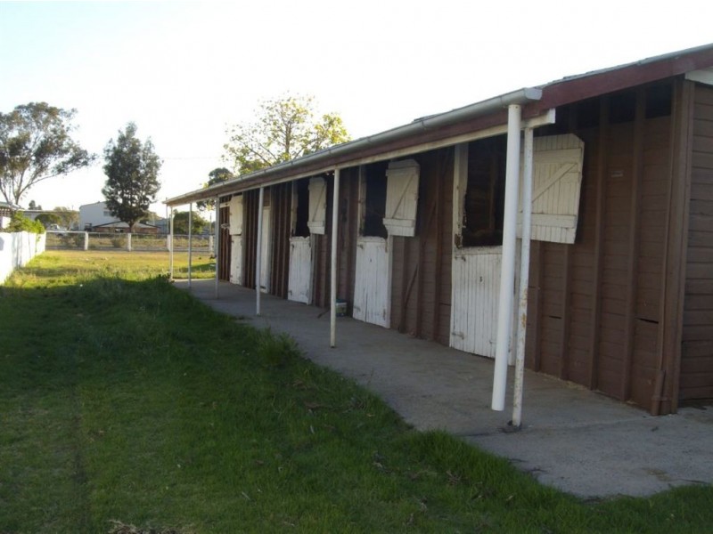 32B Davidson Street, Oakey QLD 4401