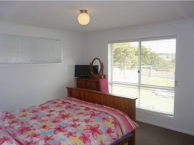 12 Garrett Road, Meringandan QLD 4352