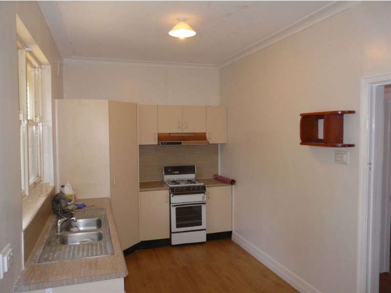 4 Allom Street, South Toowoomba QLD 4350