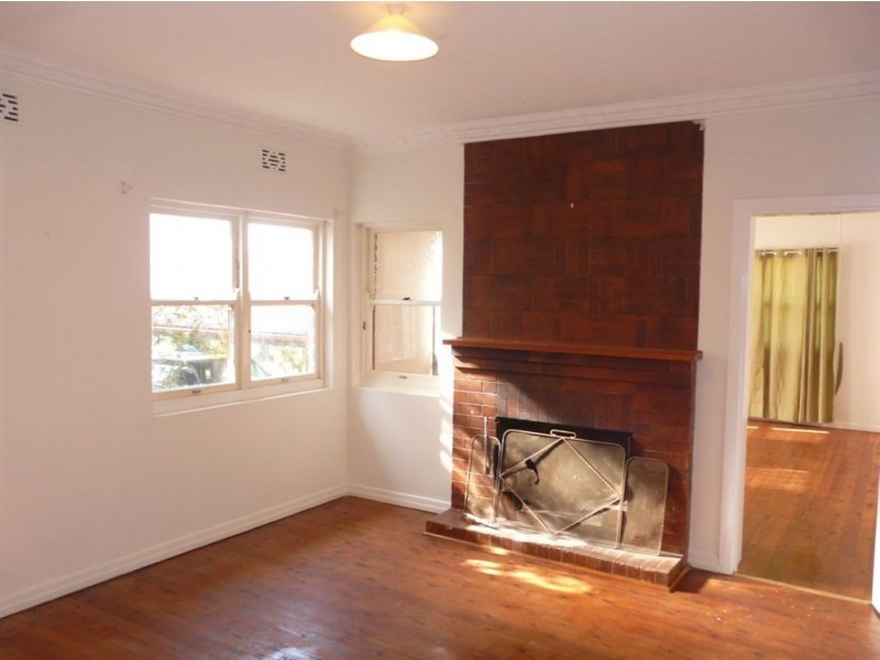 4 Allom Street, South Toowoomba QLD 4350