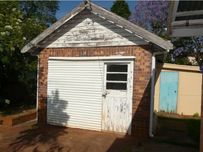 4 Allom Street, South Toowoomba QLD 4350