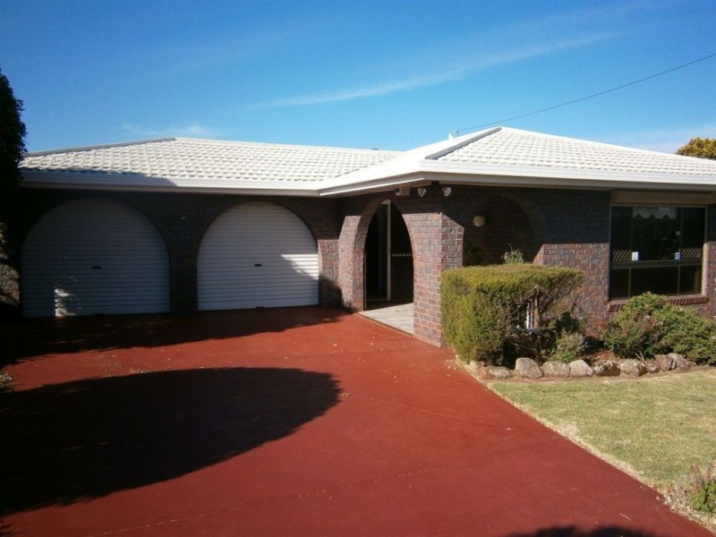 3 Illawarra Street, Harristown QLD 4350