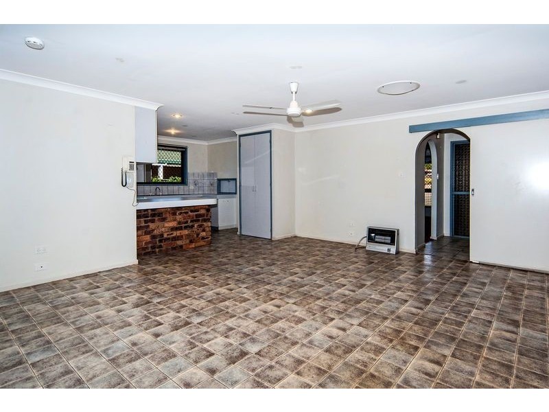 3 Illawarra Street, Harristown QLD 4350