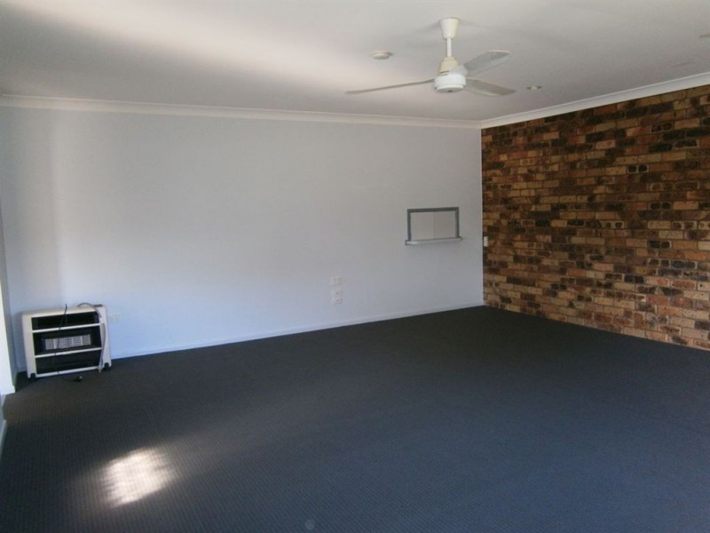 3 Illawarra Street, Harristown QLD 4350