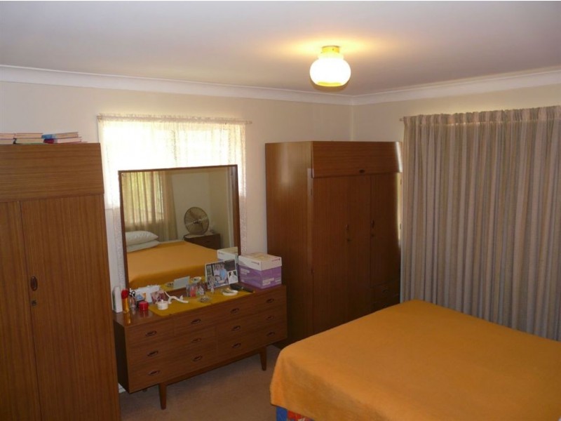 1 Meadows Road, Withcott QLD 4352