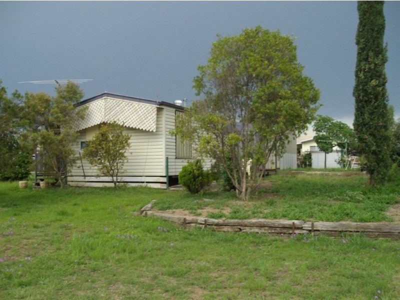 72 Jimbour Street, Jandowae QLD 4410