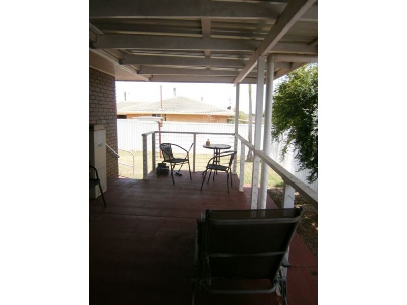 9 Gascony Street, Harristown QLD 4350