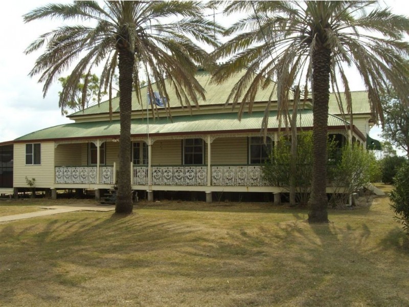 949 Clifton-Pittsworth Road, Back Plains QLD 4361