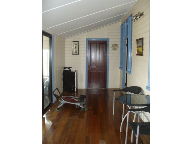 949 Clifton-Pittsworth Road, Back Plains QLD 4361