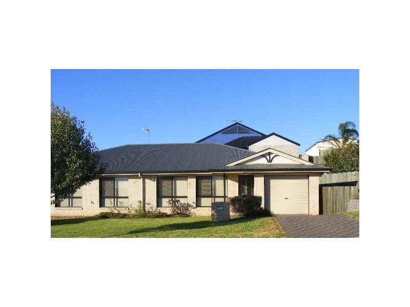 12 Cortess Street, Kearneys Spring QLD 4350