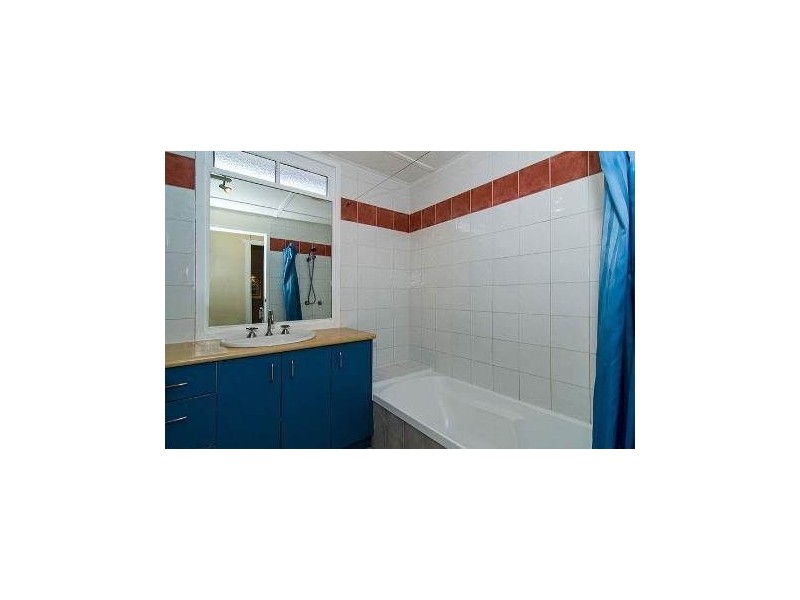 19 Hursley Road, Newtown QLD 4350