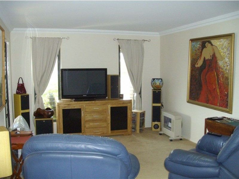 220 Hudson Road, Southbrook QLD 4363