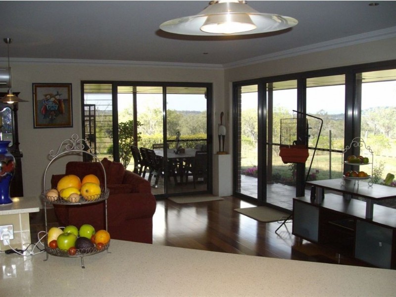 220 Hudson Road, Southbrook QLD 4363