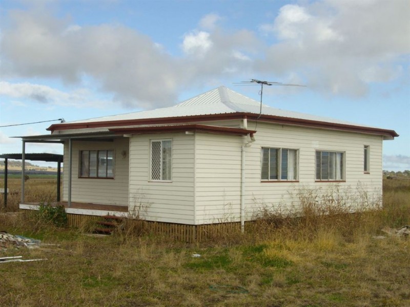 54 Mt Kent Boundary Road, Nobby QLD 4360