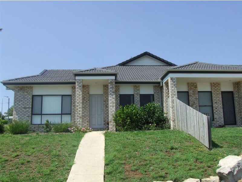 14 Winning Street, Glenvale QLD 4350