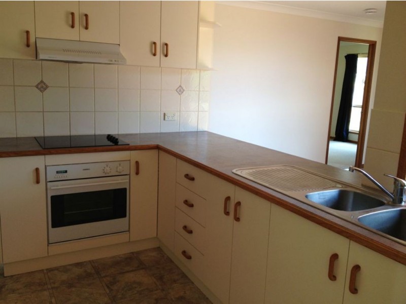 23 Horrocks Crescent, Kearneys Spring QLD 4350