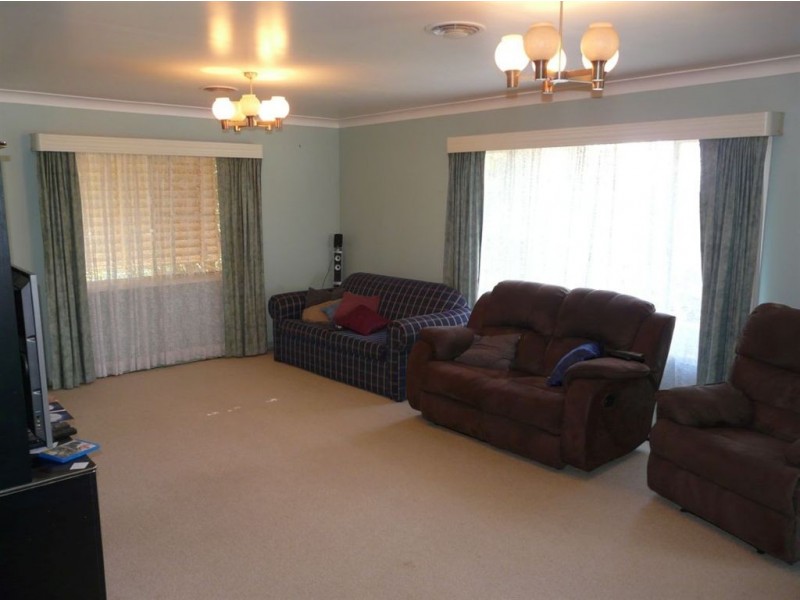 56 Buckland Street, Harristown QLD 4350