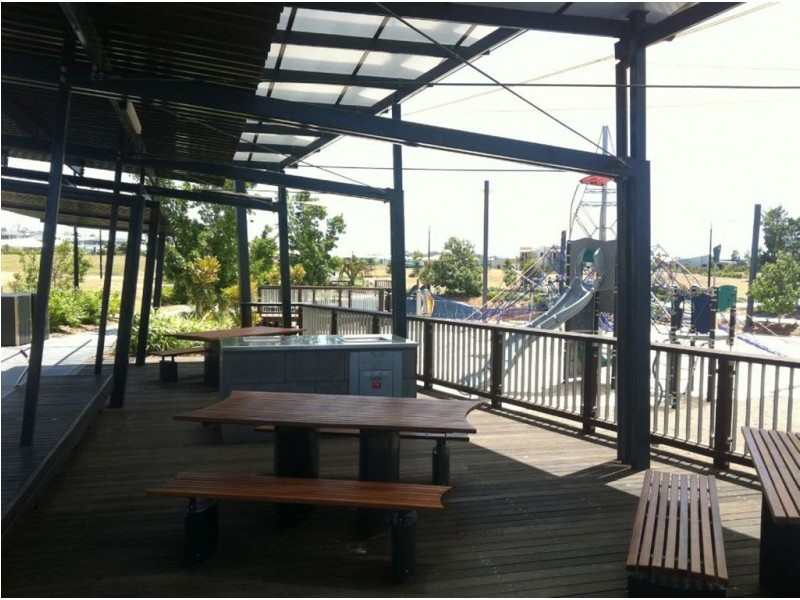 Kawana Waters QLD 4575