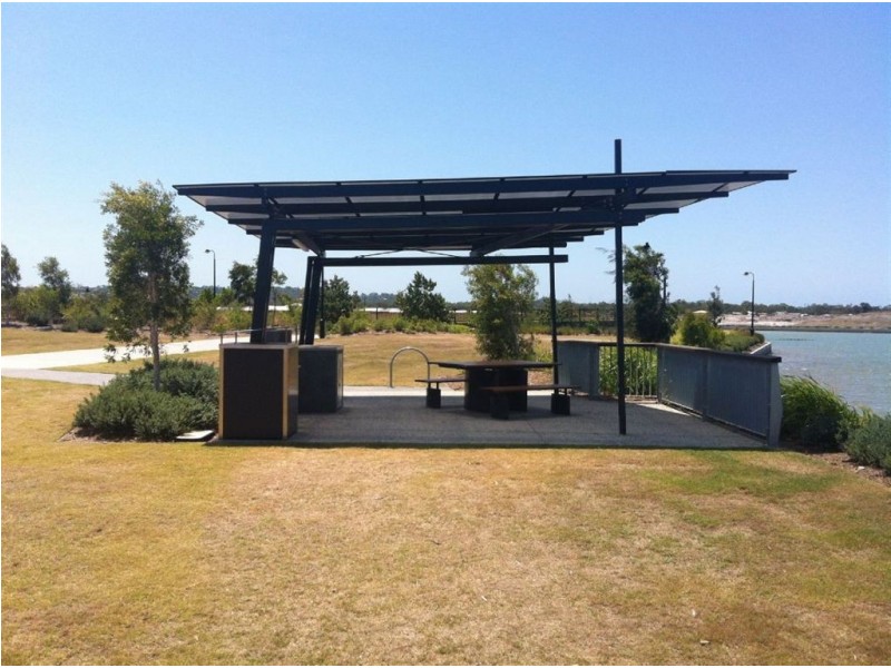 Kawana Waters QLD 4575