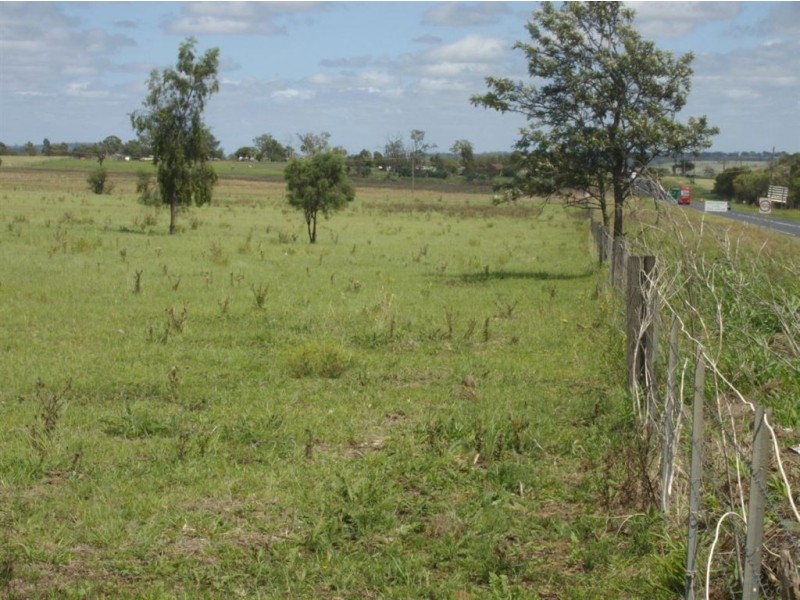 Lot 2 Warrego Highway, Kingsthorpe QLD 4400