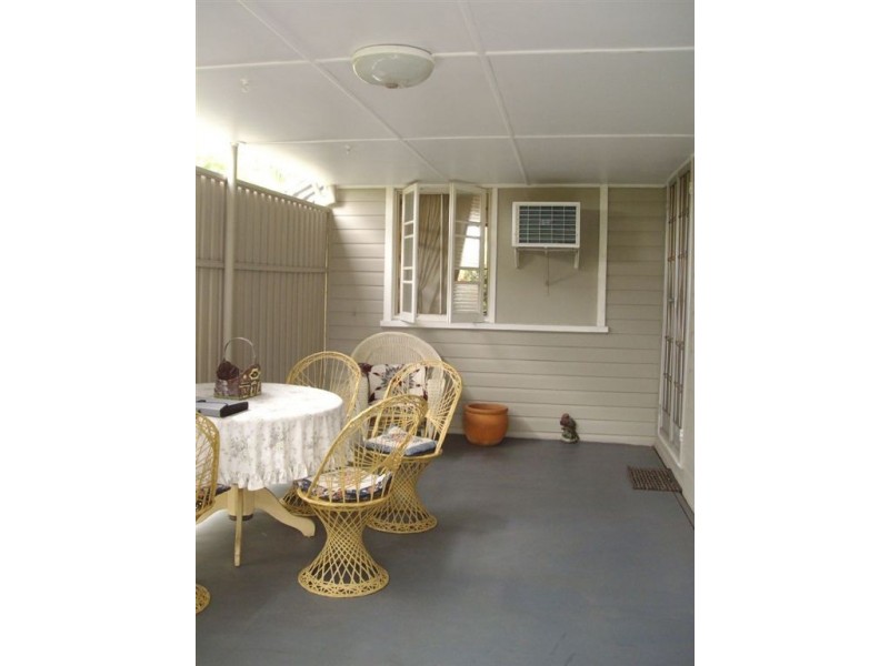 85 High Street, Jandowae QLD 4410