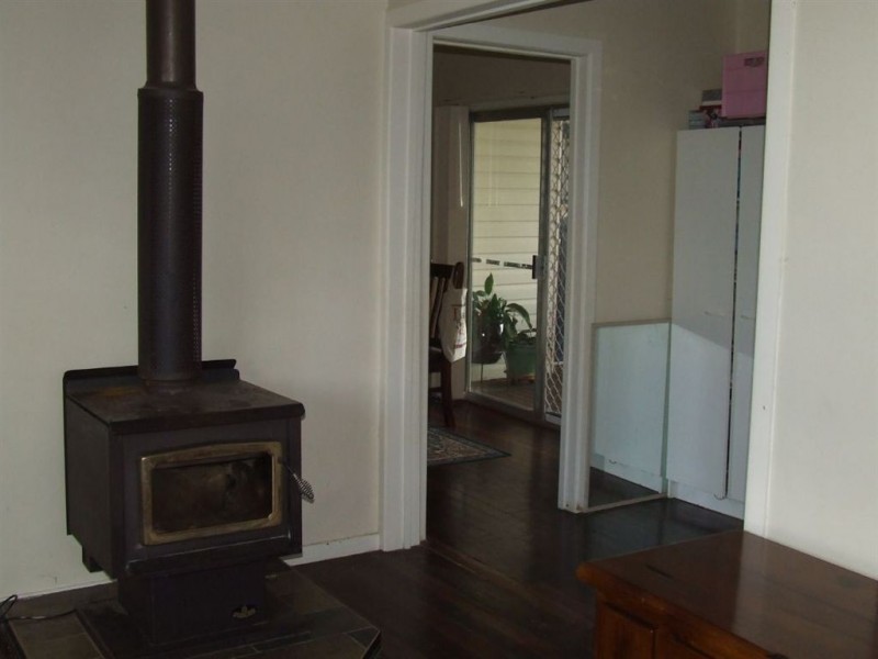 26 Bourne Road, Cambooya QLD 4358