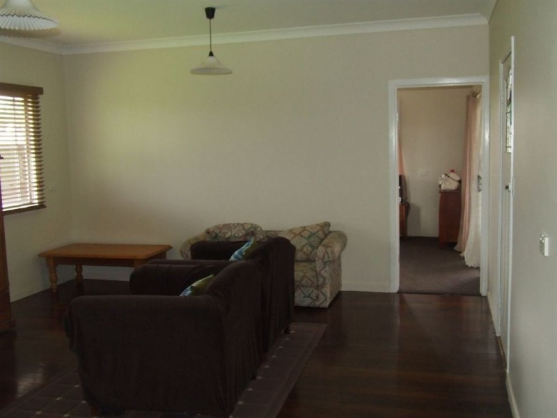 26 Bourne Road, Cambooya QLD 4358