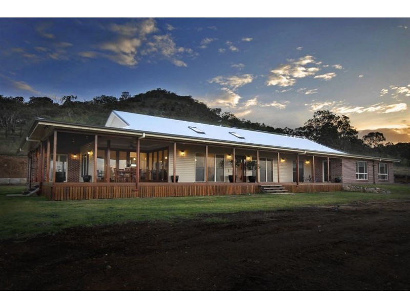 1a Linora Drive, Gowrie Mountain QLD 4350