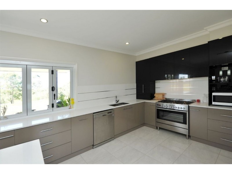 283 Boland Road, Hodgson Vale QLD 4352