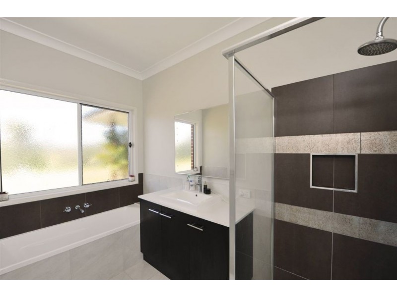 283 Boland Road, Hodgson Vale QLD 4352