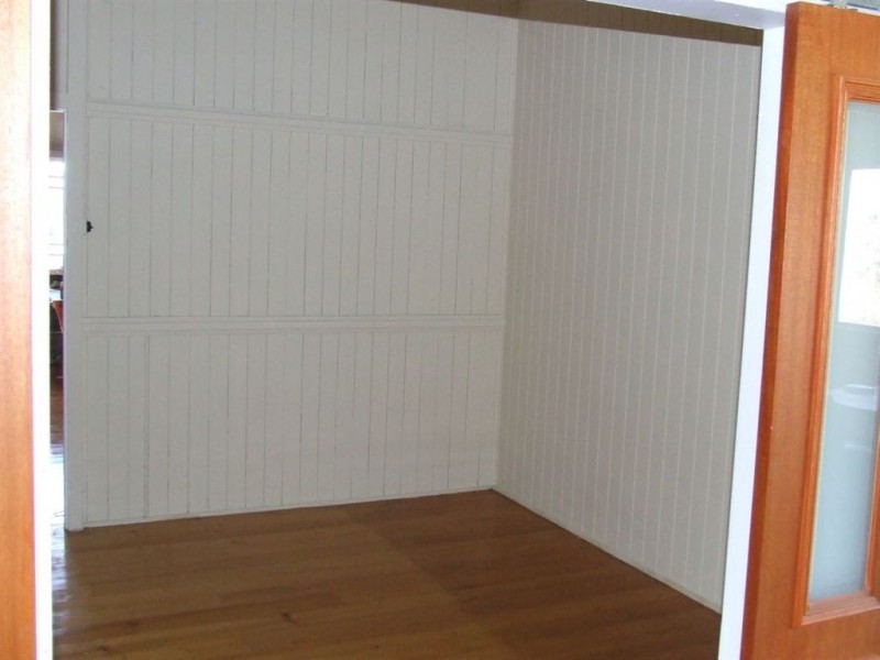 14324 New England Highway, Greenmount East QLD 4359