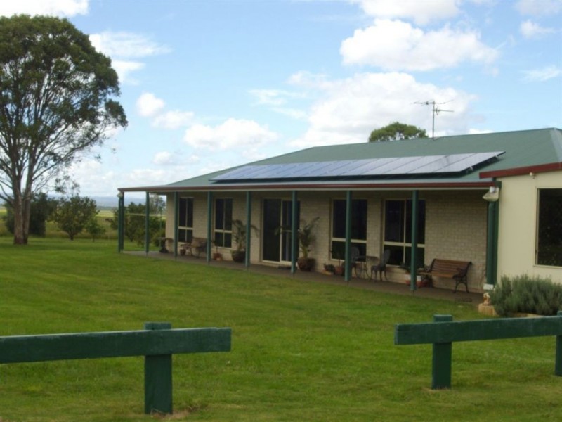 928 Felton-Clifton Road, Nobby QLD 4360