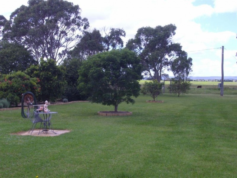 928 Felton-Clifton Road, Nobby QLD 4360