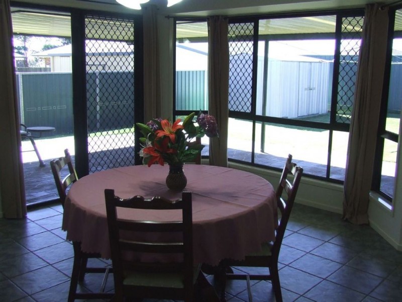 25 Prime Minister Drive, Middle Ridge QLD 4350