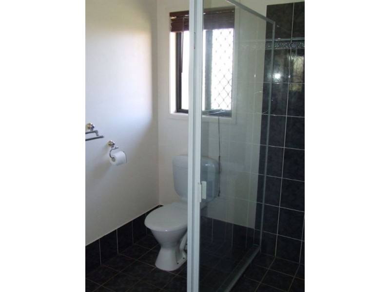 25 Prime Minister Drive, Middle Ridge QLD 4350