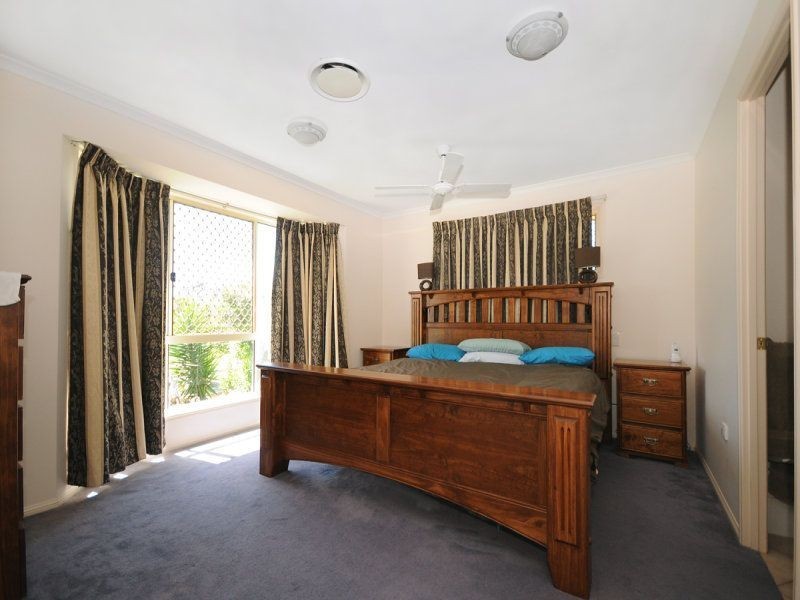 20 Patron Crescent, Glenvale QLD 4350