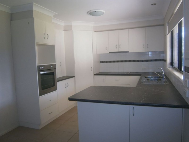 171 Handley Street, Darling Heights QLD 4350